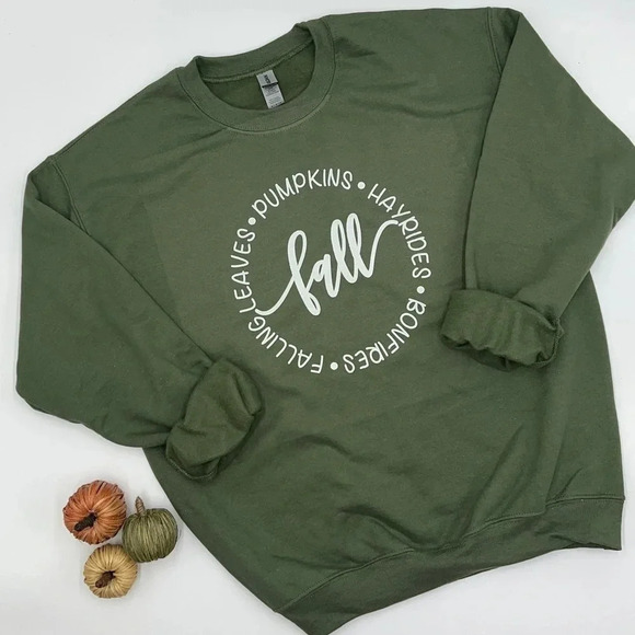 FALL Crewneck Pullover Sweatshirt various sizes NEW!! Pumpkins Hayrides Bonfires - Picture 1 of 4